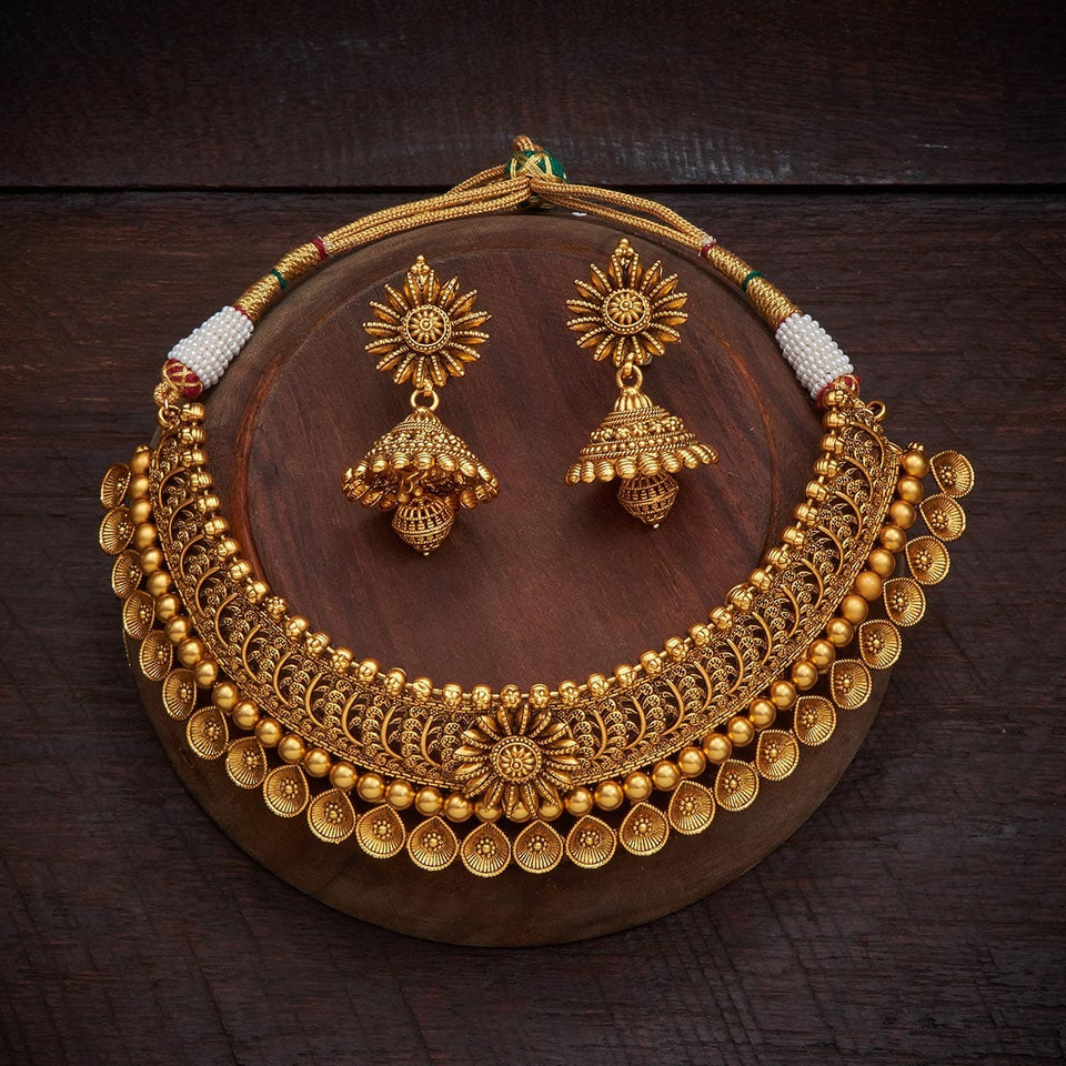 Antique Necklace Antique Necklace 135031